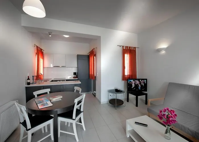 Superior Lino Villa *